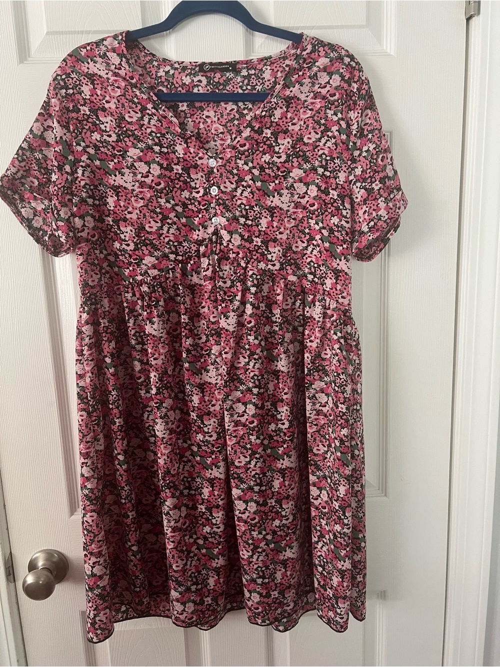Woman’s Pink Floral Short-Sleeve Dress